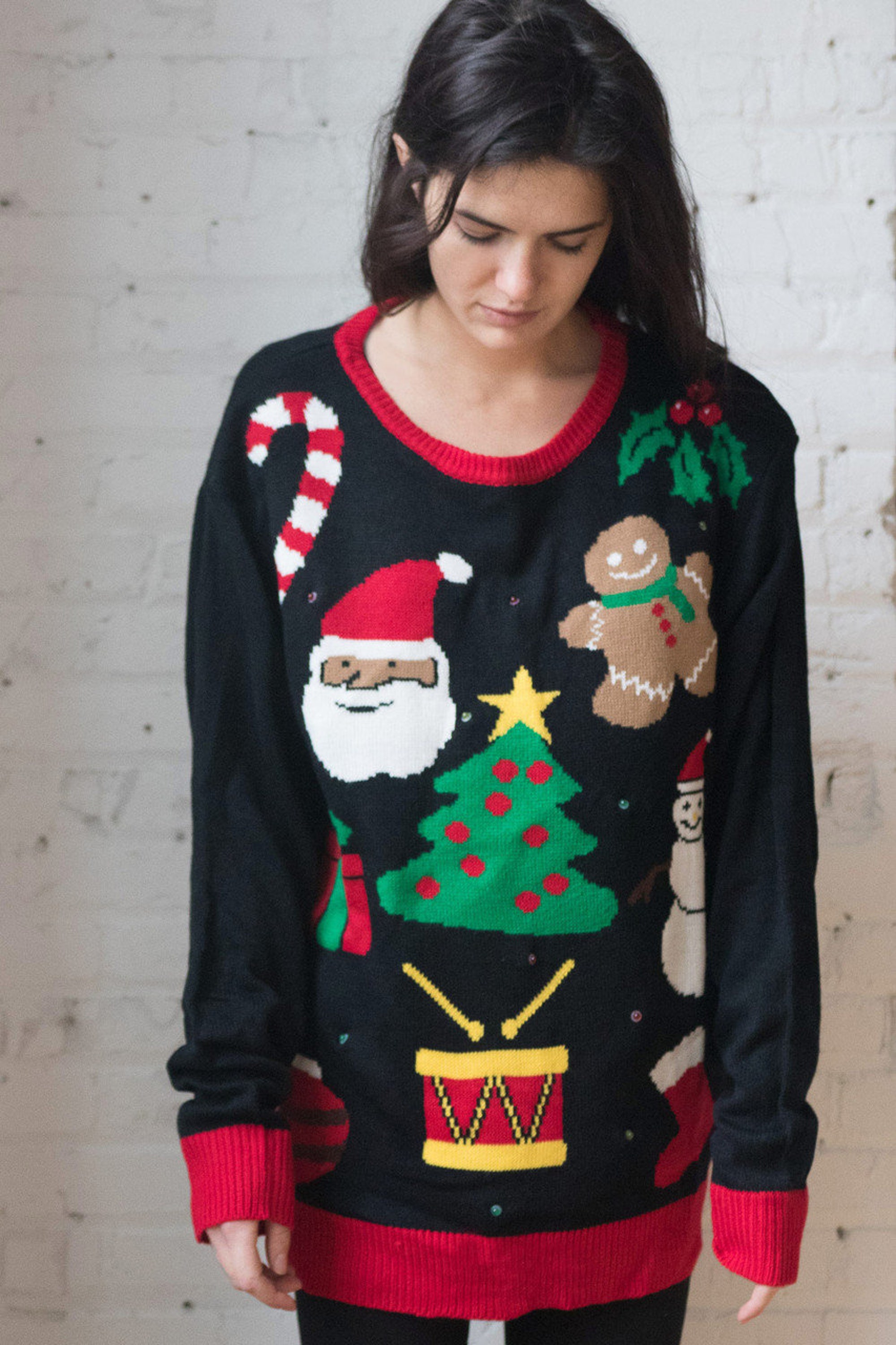il_2000xN.5474993992_ocas.jpg Everything Xmas Lightup Sweater