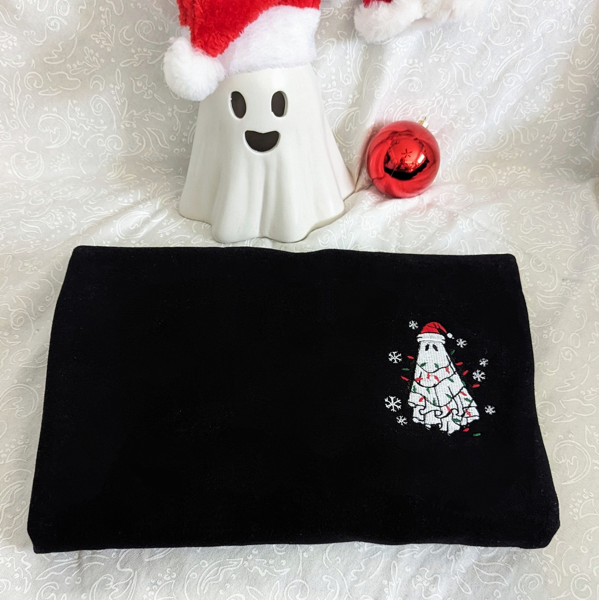 Embroidered Christmas Ghost Crewneck, Embroidered Ghost Sweatshirt, Xmas Christmas Sweatshirt, Christmas Season