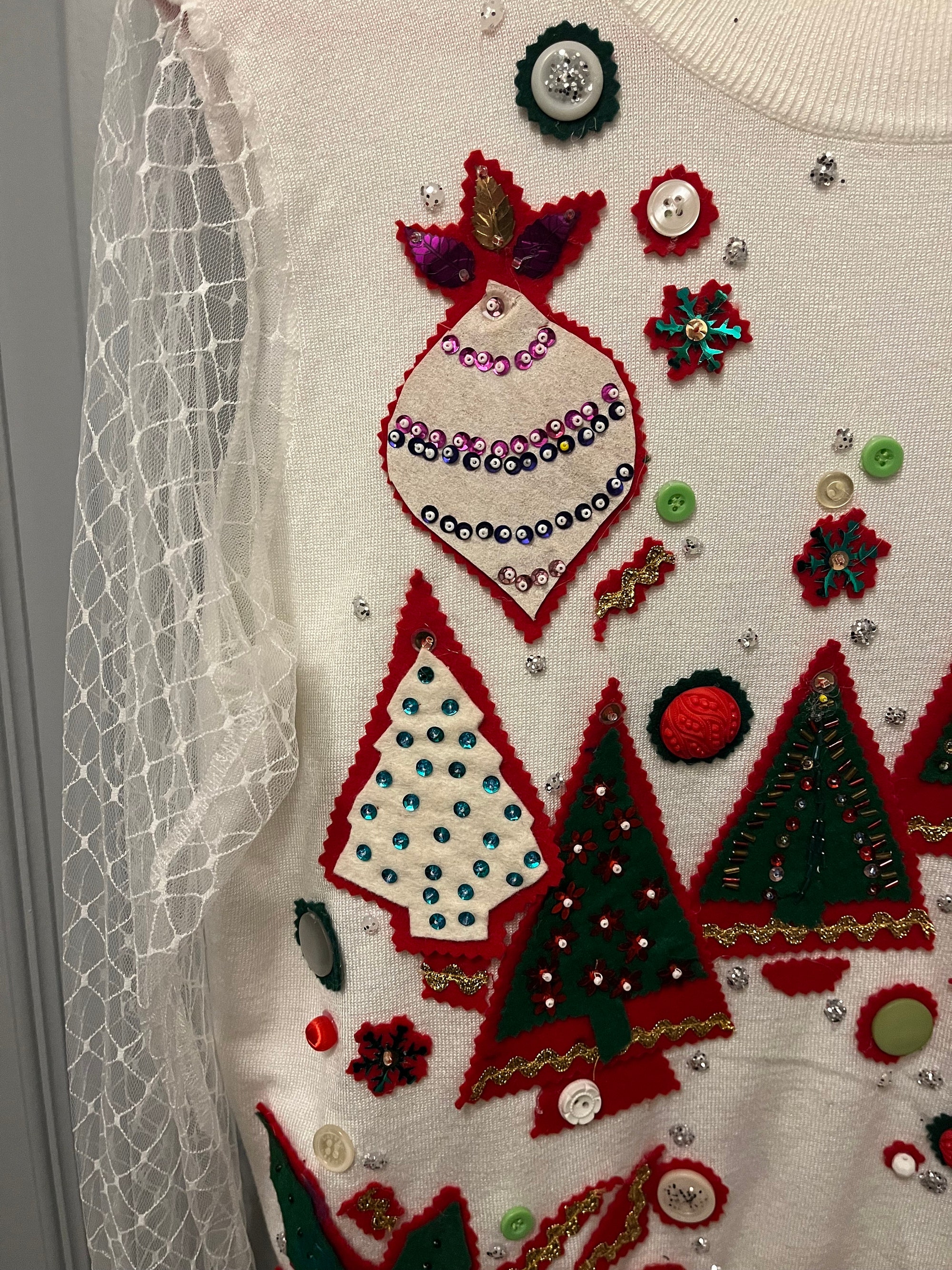 il_2000xN.5559772276_5m7v.jpg Ugly Christmas sweater Womens large! It’s an ugly Christmas sweater turns beautiful.