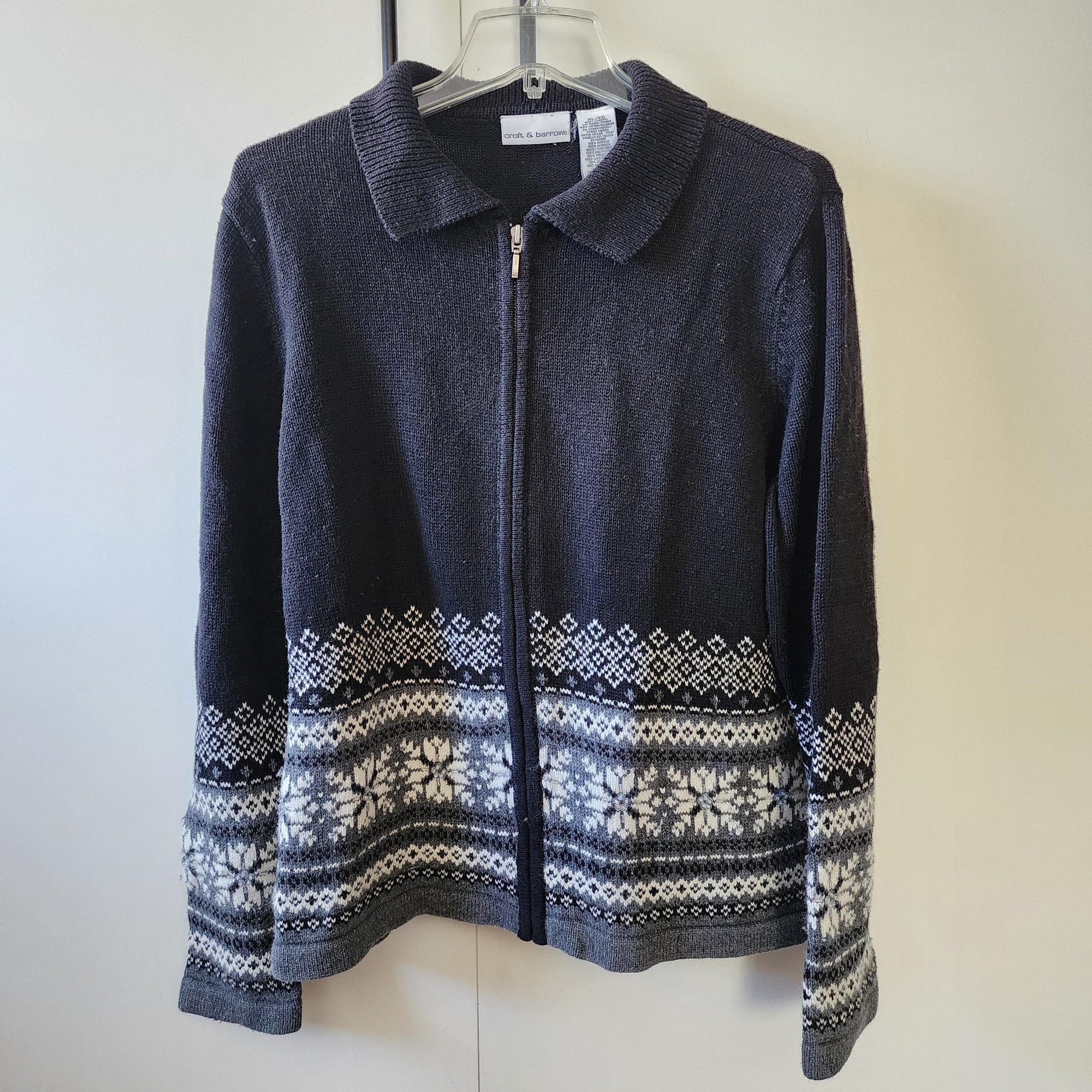 XL Croft & Barrow black and gray with snow flakes collared neck, long sleeves, full zip sweater women’s ugly Christmas sweater