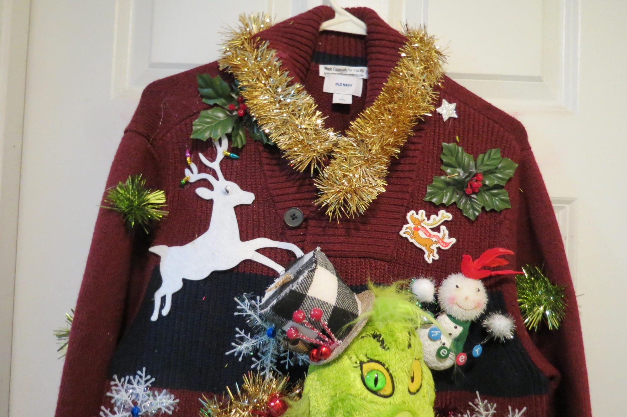 il_2000xN.6517812506_hbqu.jpg Hysterical Double sided Tacky Ugly Christmas Sweater, Festive Fun, mens L Wild Garland, Kiss My..., Funny Sweater