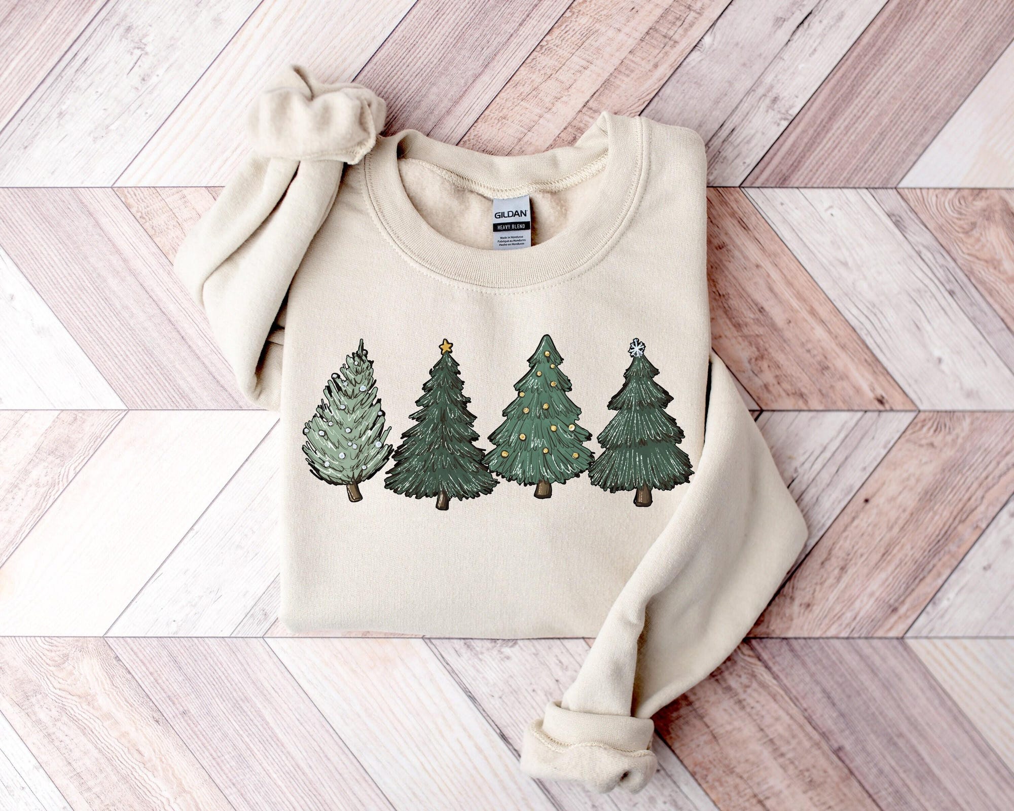 Christmas Tree Sweatshirt, Tree Sweatshirt, Holiday Sweatshirt, Christmas Sweatshirt, Winter Crewneck, Cozy Christmas Sweatshirt, Xmas Tee