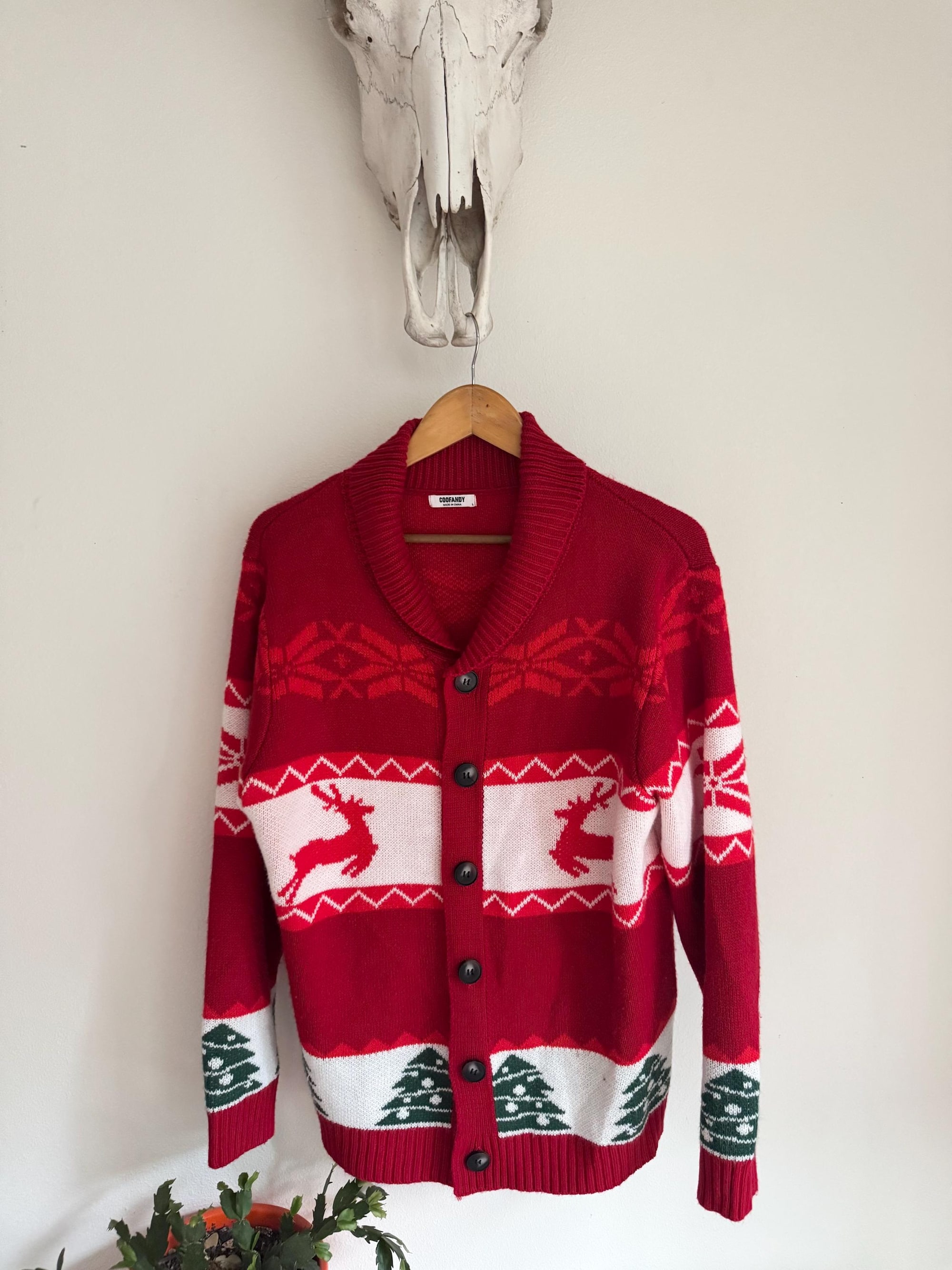 COOFANDY Men’s Cardigan Christmas Sweater Christmas V Neck Knitted Comfortable Warm Winter Men Cardigan Sweater Red L. Not vintage.