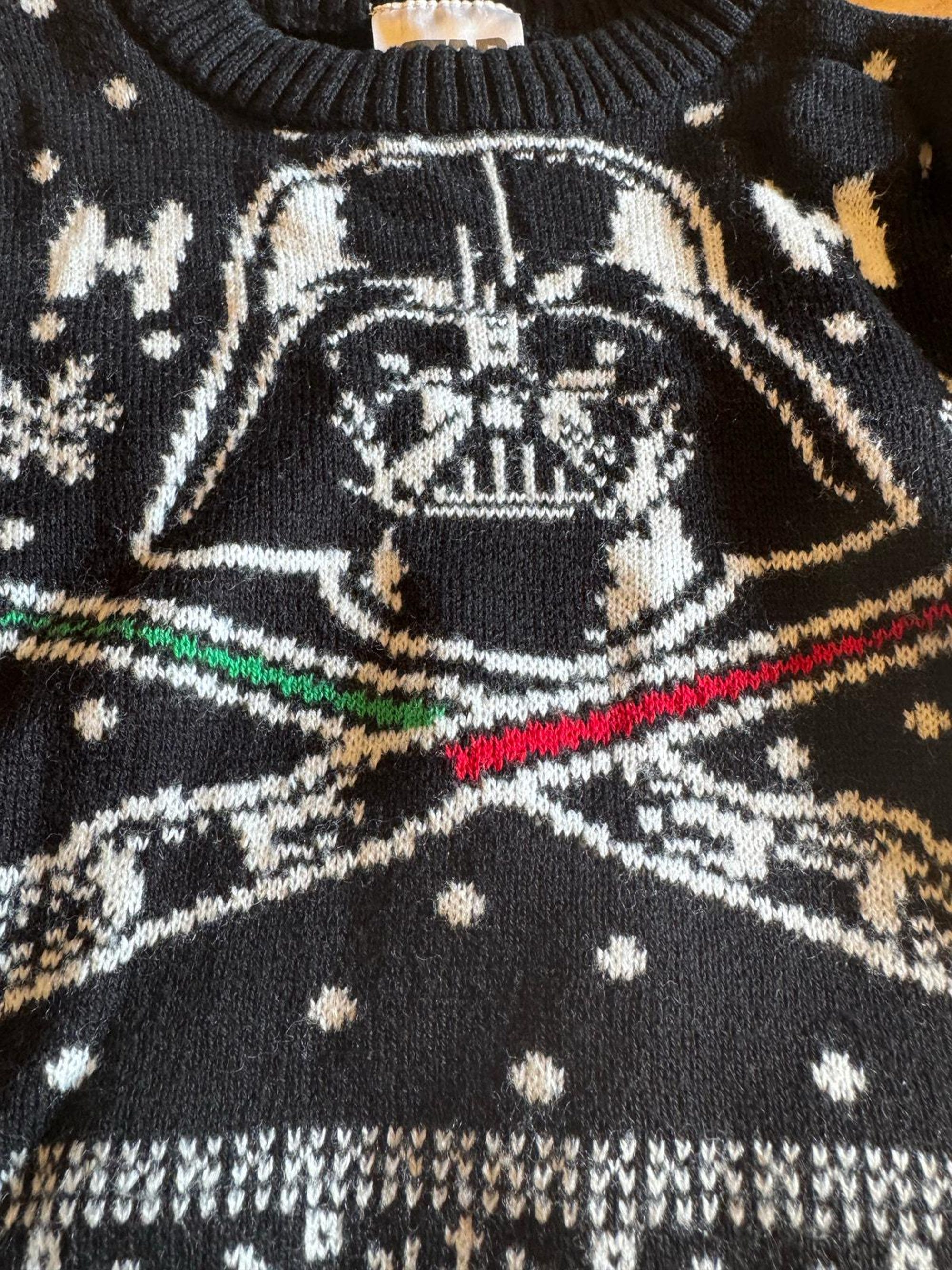 il_2000xN.7095446852_401k.jpg Star Wars Darth Vader Christmas Sweater - Size 3