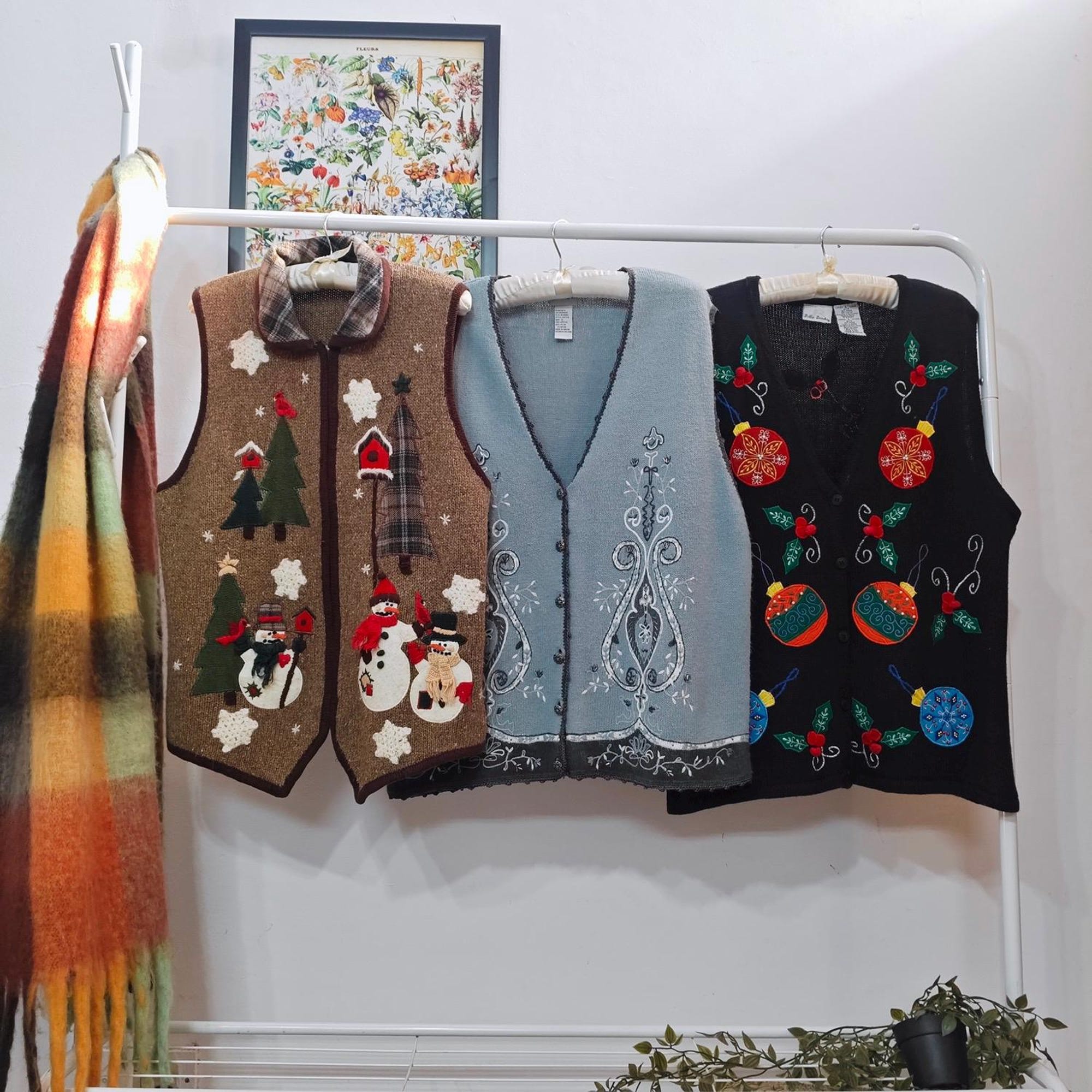 L – vintage Christmas vest | retro 80-90’s hand knitted beaded embroidered | festive ugly xmas holiday cardigan sweater | womens Large
