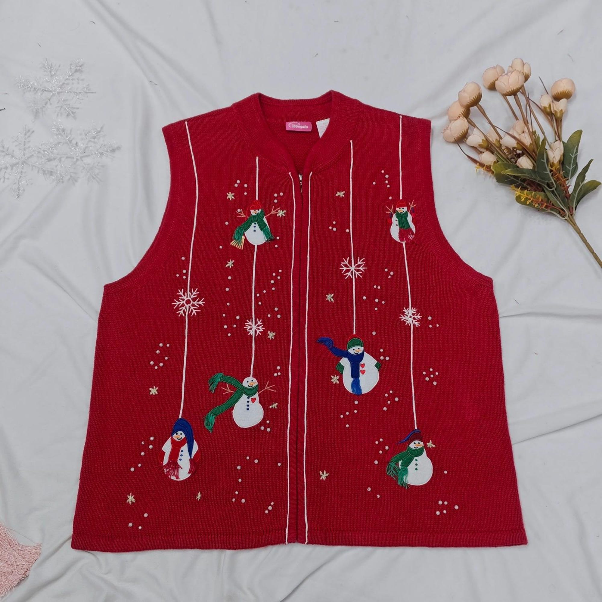 il_2000xN.7233226449_cubs.jpg XL-2X - vintage Christmas themed cardigans | retro 80-90's ramiecotton handmade embroidered knit | festive holiday sweater | womens