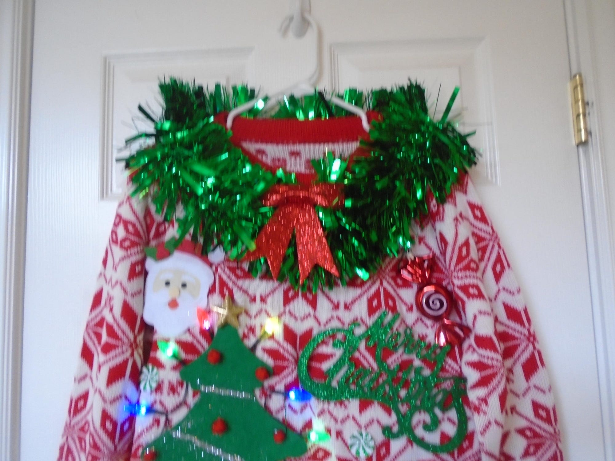 Ugly Christmas Sweater Parties size Small Lights up ugly Xmas sweater  NEW FREE SHIP