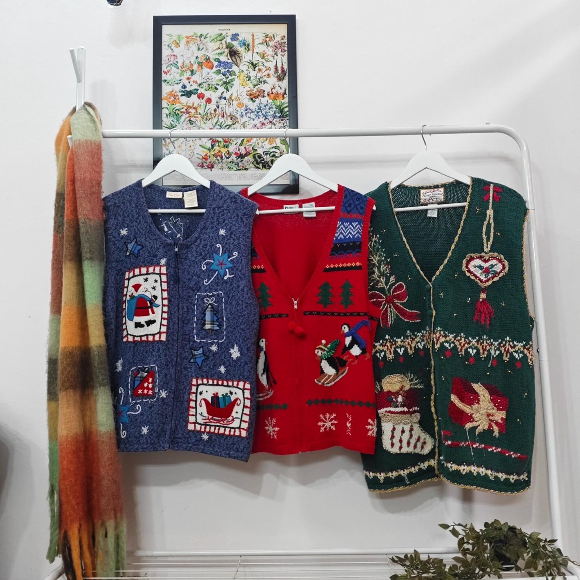 XL-2X – vintage Christmas themed cardigans | retro 80-90’s ramiecotton handmade embroidered knit | festive holiday sweater | womens 1X size