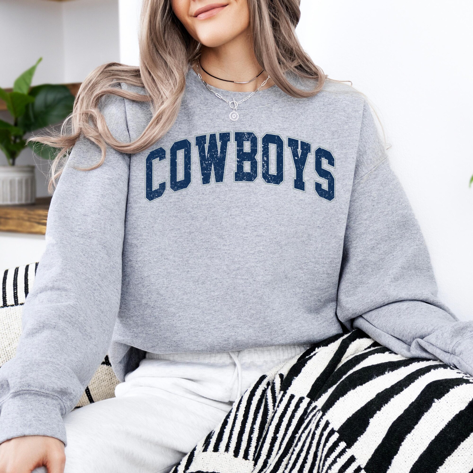 Dallas Cowboys Vintage Style Sweatshirt, Dallas Football Shirt, Cowboy Sweatshirt, Dallas Shirt, Football Shirt, Dallas Fans Gift, Cowboys