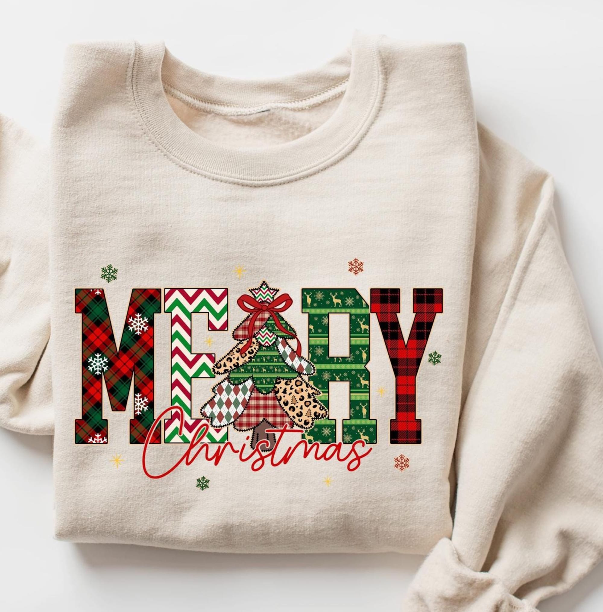 Merry Christmas Sweatshirt, Women’s Christmas Shirt, Womans Holiday Shirt, Christmas Gift, Winter Shirt, Cute Holiday Tee, Christmas Tree