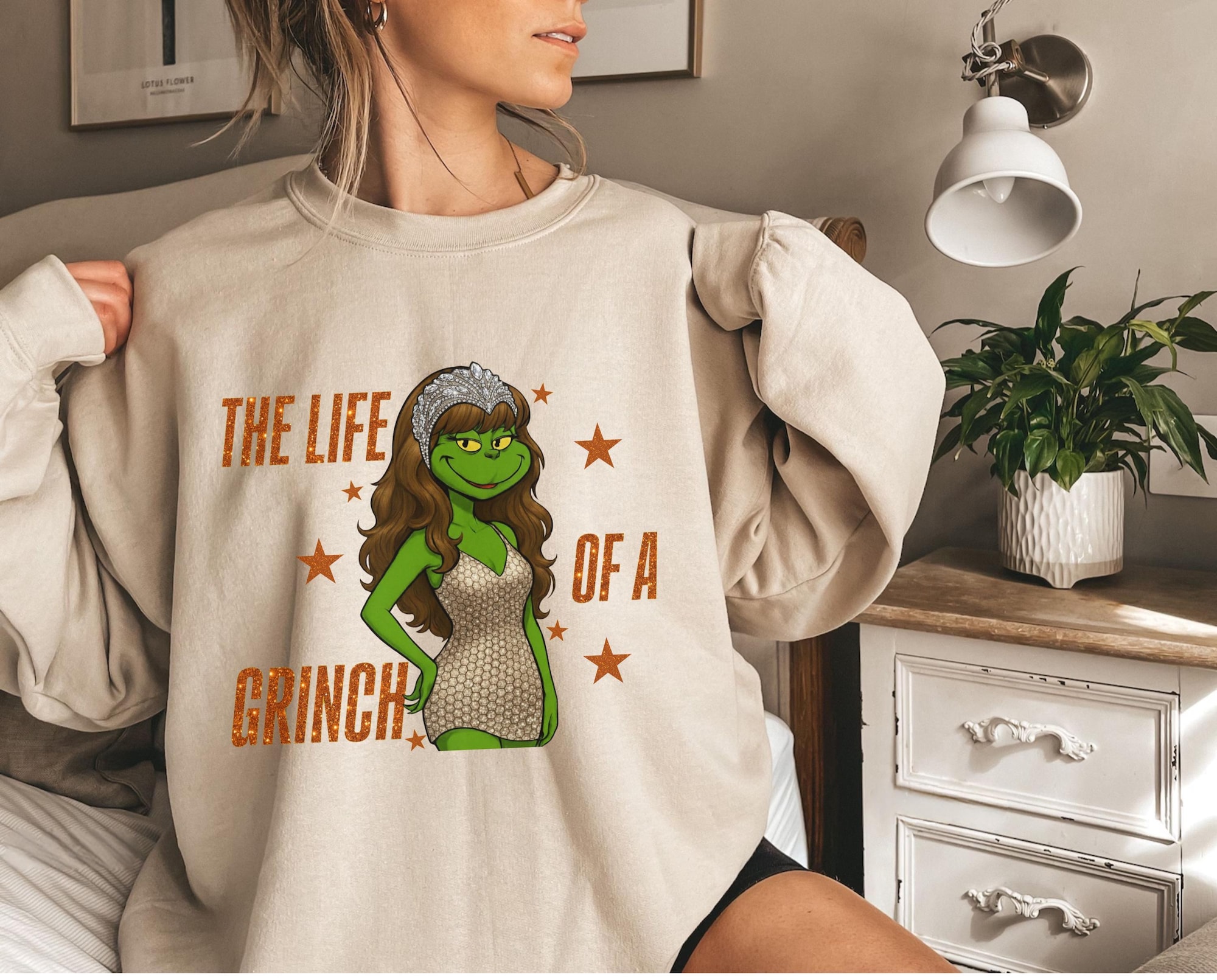 Funny Grinchmas Sweatshirt The Life Of A Grinch Christmas Gift Holiday Crewneck Cozy Pullover for Women Friends Family Winter Outfit Unisex